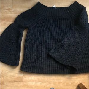 Black crop sweater